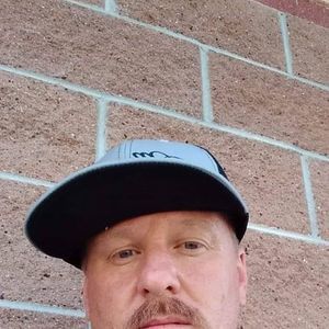 Meet your Posher, Levi